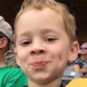 Meet your Posher, Elise